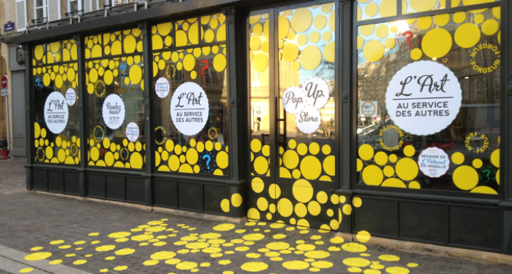 HABILLAGE DEVANTURE MAGASIN